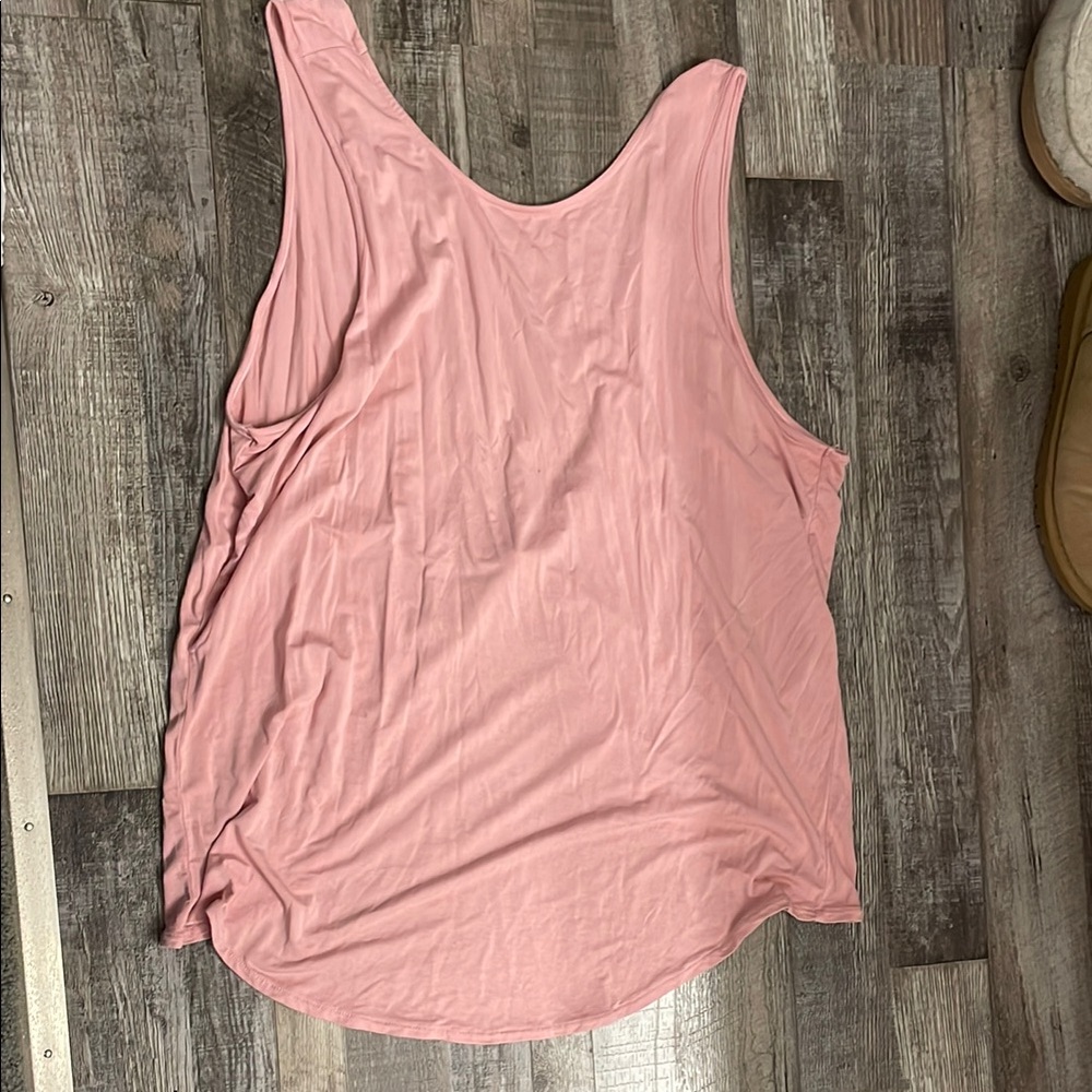 Women's Pink Sleeveless Top